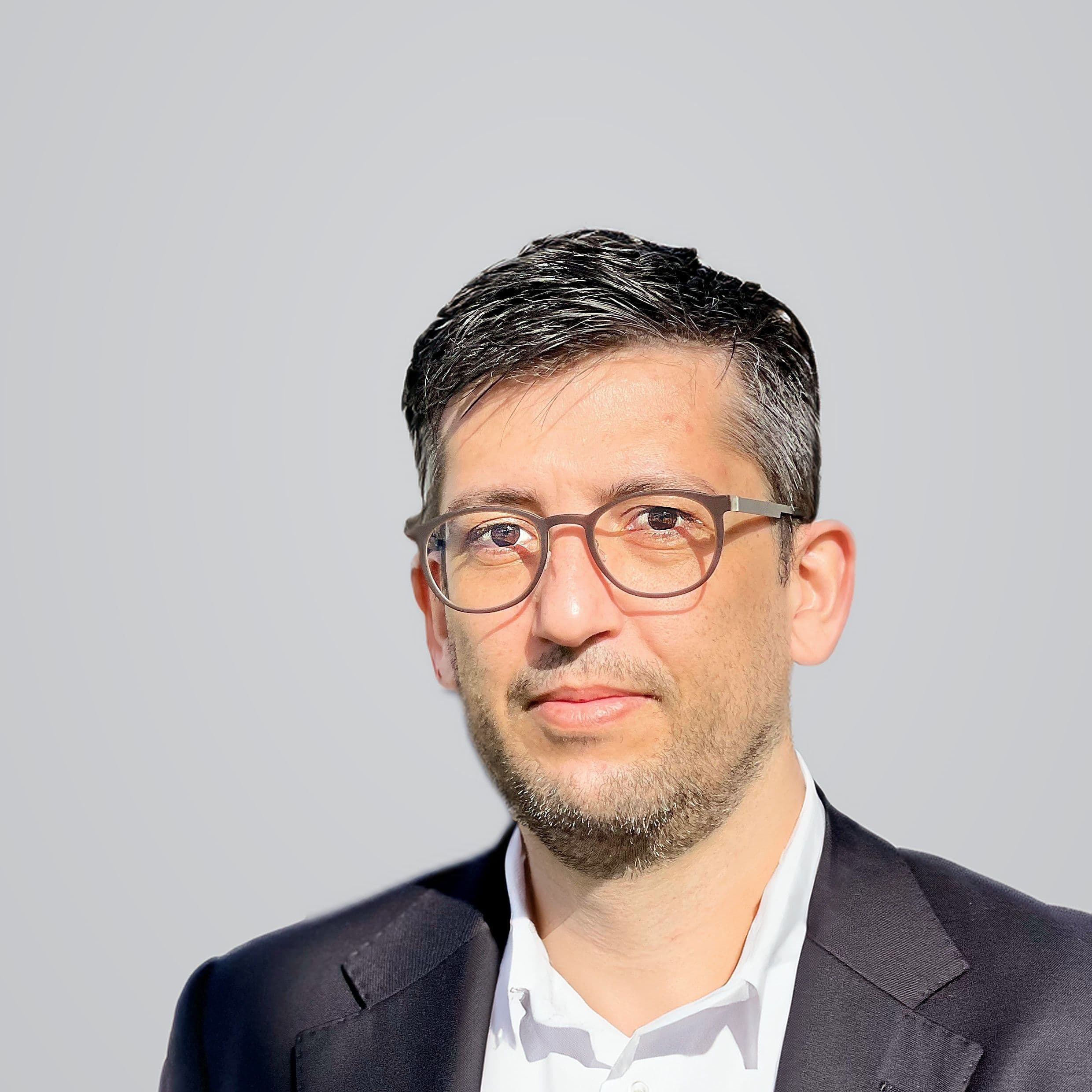 Professor Doutor António Aguiar Costa